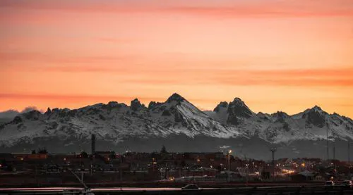 2025103011181147f7155e3b6b51d798c99c4bc763cfb5_min