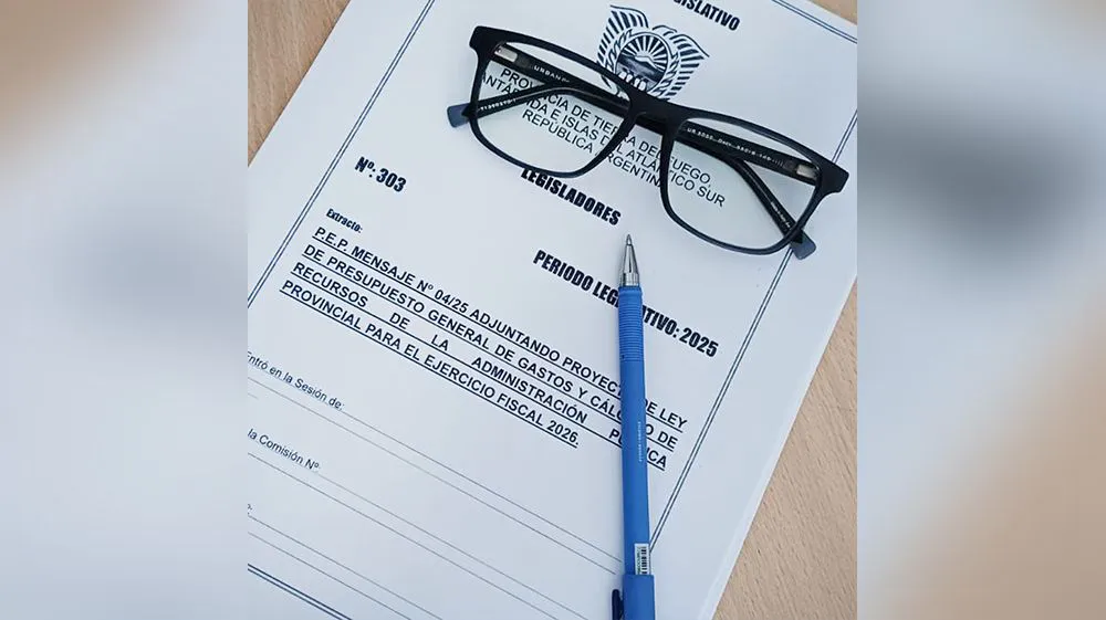 20251104111747ac59cf53c47faf879a0c342a0300de16