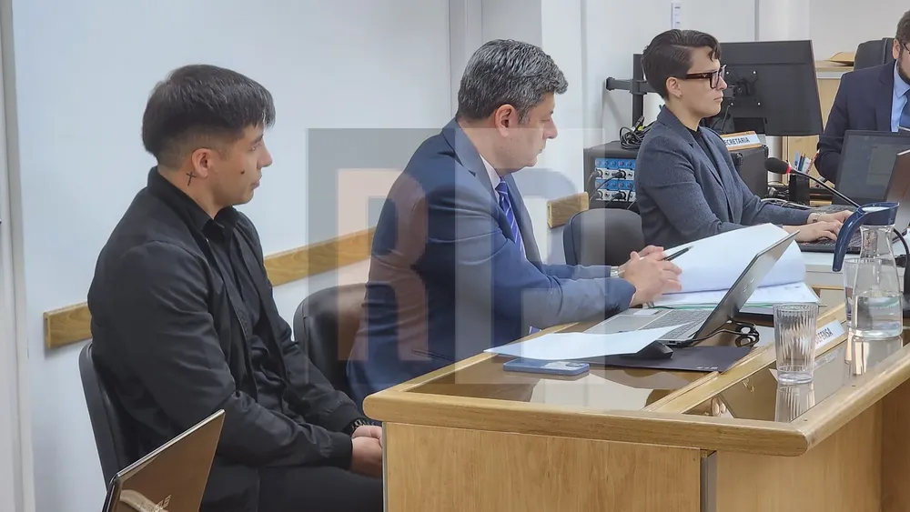 photo_1764338550401-2048x1153