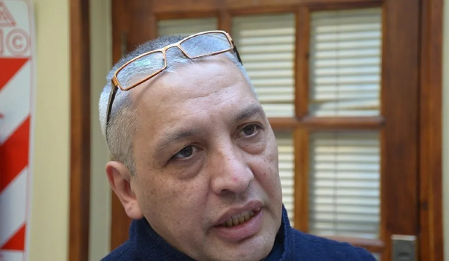 20260409135714_luis-schreiber