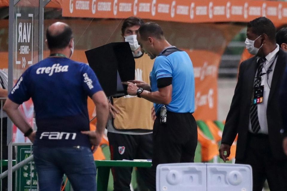 maldito var