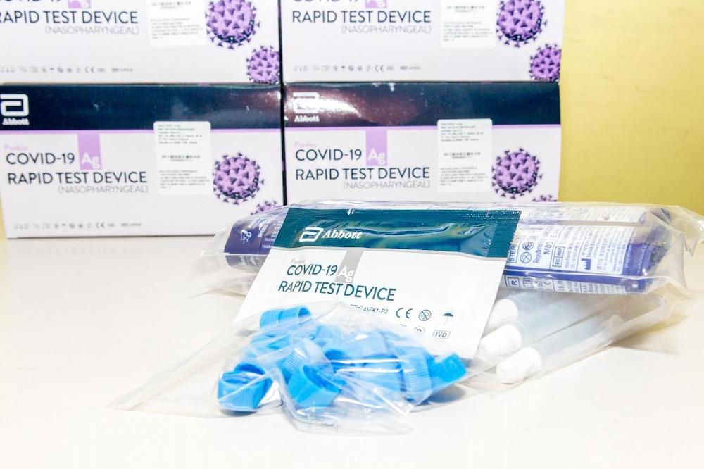 1fc660abf9594c41eba2ae074a39cd00-1000test_covid19