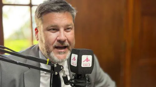 20251027113025566c0adac8d3b8743fcfa35483bde61a_min