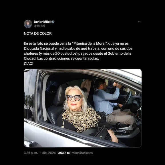 HBDVD3AUXBDAVBHY5UZWVAB54Q