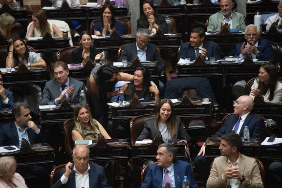 YDSBCARYAVBBLJNFB7TE4X6ZAY