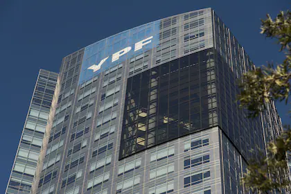 edificio-ypf-en-puerto-D7JL7RXXQFDEFFWEU56NKEPKKI