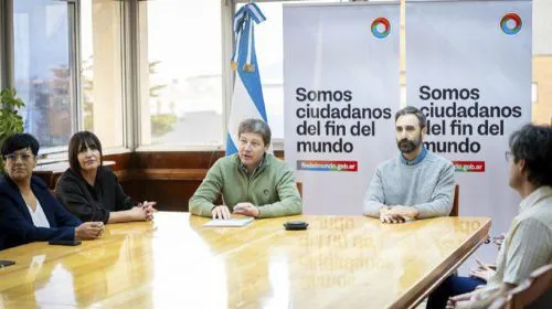 20240929102937b6321a1a2e43554d519bd6677fef53f9_min