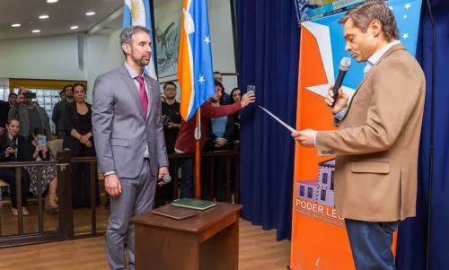 2025120910294628c1c17f99959c289e03c103aa2cbbbd_min