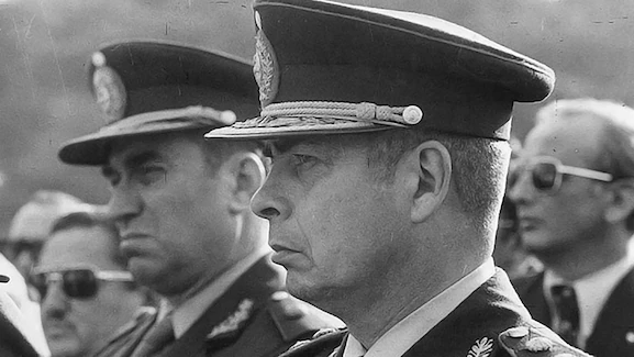 H72WI4KTBRCWNOVIBEXLIU5KRE