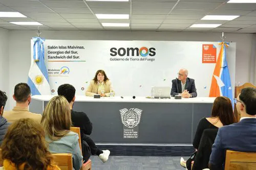 20250923111933cd43f47e19c641926abb4bdb46fb78f6_min