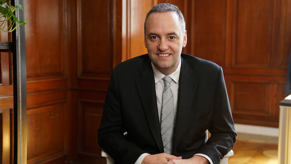 AGMJTLJOPBGM3KDXPCPRRSDYVE