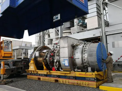 20250911113238c7e520713cc95be97f385ba1d1da2bac_min