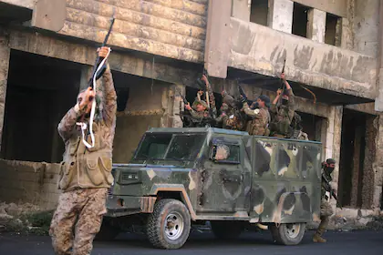 milicianos-jihadisas-celebran-con-disparos-al-XC2743YO3BH2TICCYORNIRAPTY