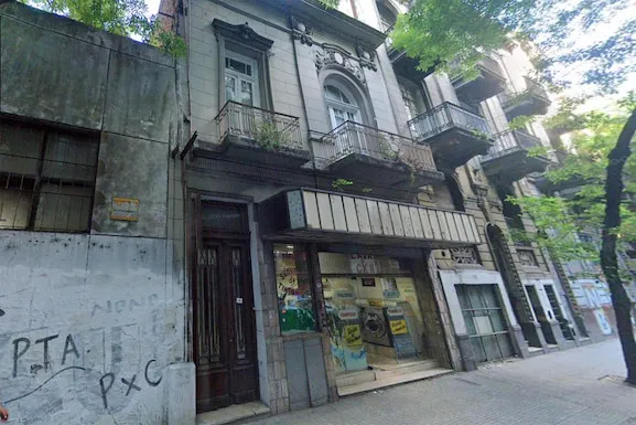 HUMV6F7BWBHZTGYQZKO5GLTWU4