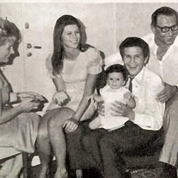 YDDBNQK3WNEOFKS5J65Z3D7Z3Q-1