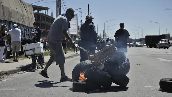 XIBKLZIUT5FTLEDXB2CNMCBZTI