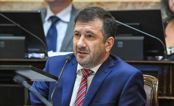 4NF52ZPSCBG57JYRXBA2I5M7UA-1