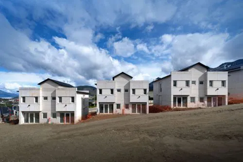 202501121110255bb3c29b00a06ca88312a7a0ef709ebc_min