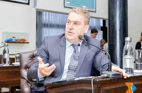 W126x9cl54pryz0lamlew4