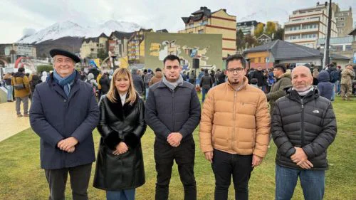 20260406102208645328e68b7476a406c0996b2df60d2d_min