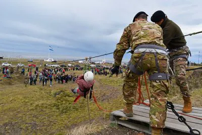 d400_W1261iuqf4v21teybsyfwqc