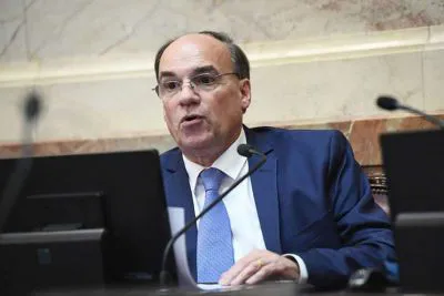 d400_W126z2mj1uz6sfxfhze8v6