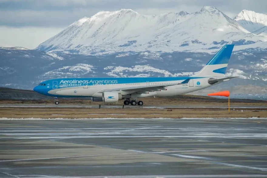 multimedia.normal.a2b634e0c4032711.MjAyNDEwMjYwMzAyMjFfYWVyb2xpbmVhc190b3JyZV9fbm9ybWFsLndlYnA=