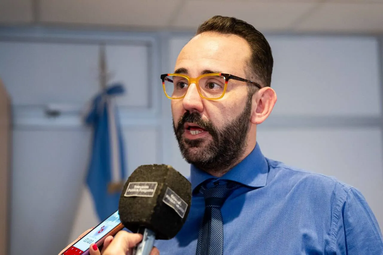 photo_5051041167306763775_y-1