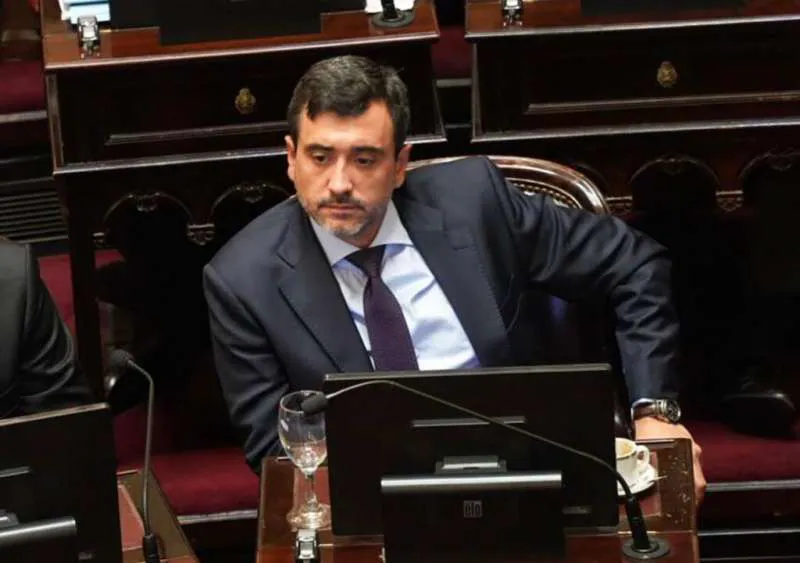 W126lkomrv2rcnr81ft12