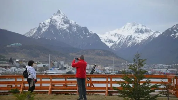 f608x342-91384_121107_15