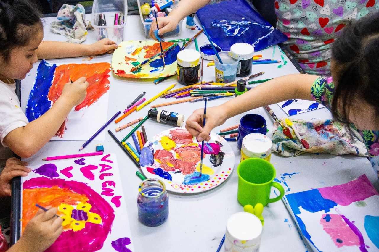 353904859_295993562850467_1993936262102110563_n