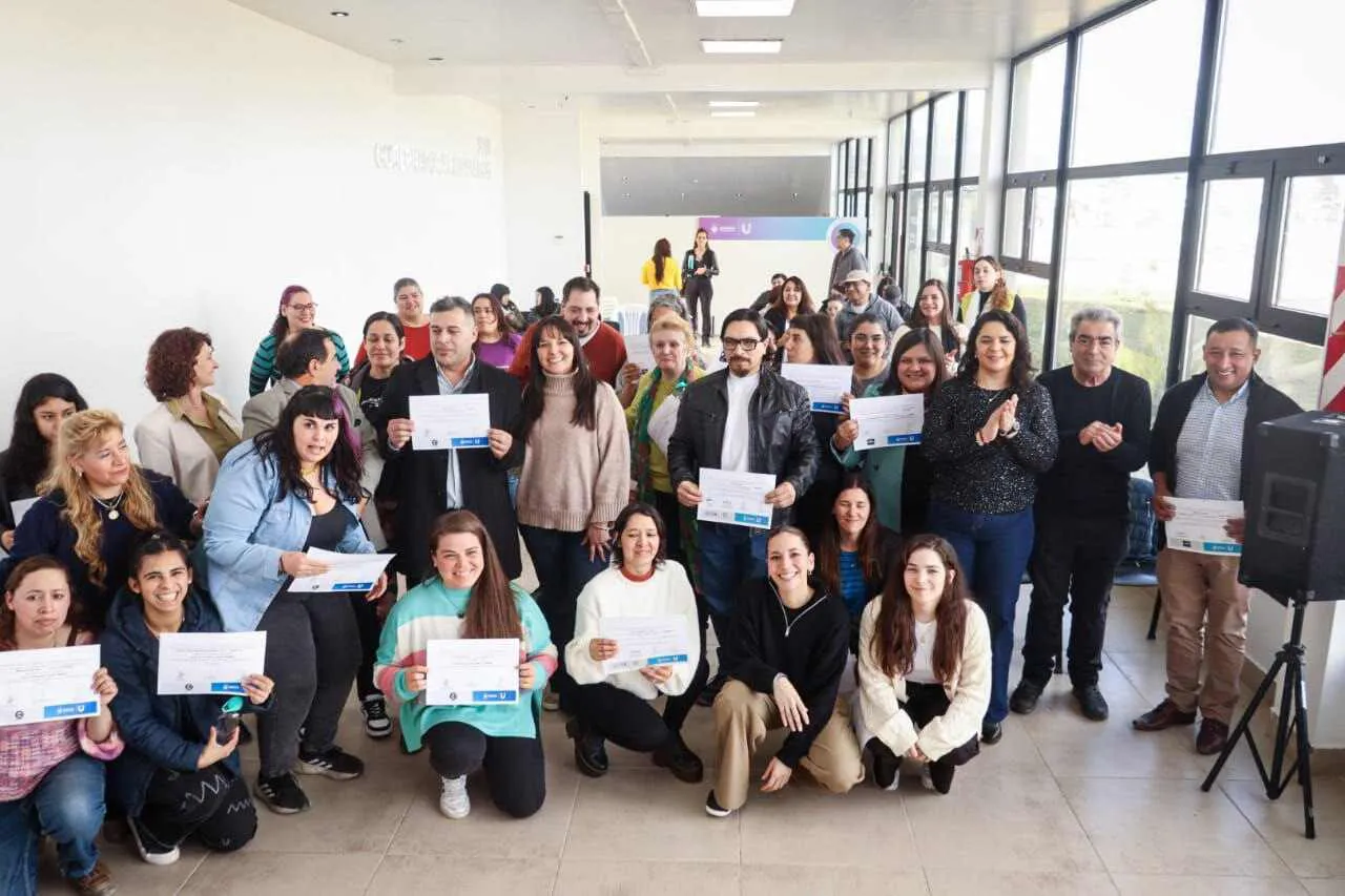 photo_5109732324907092750_y-2