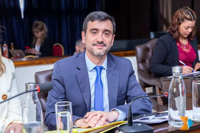 W12612yaldafcvl29bnqni4