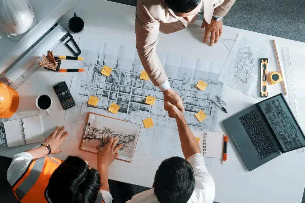 direccion-inmobiliaria-arquitecto-arquitectura-planificacion-980x653 (1)