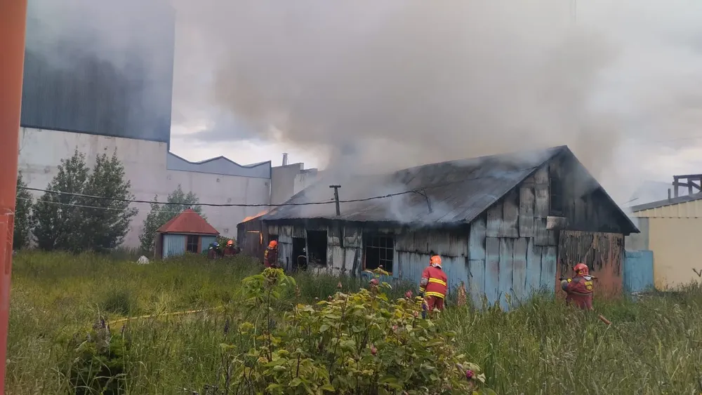 multimedia.grande.b4f65bea8732f959.Z3JhbmRlLndlYnA=