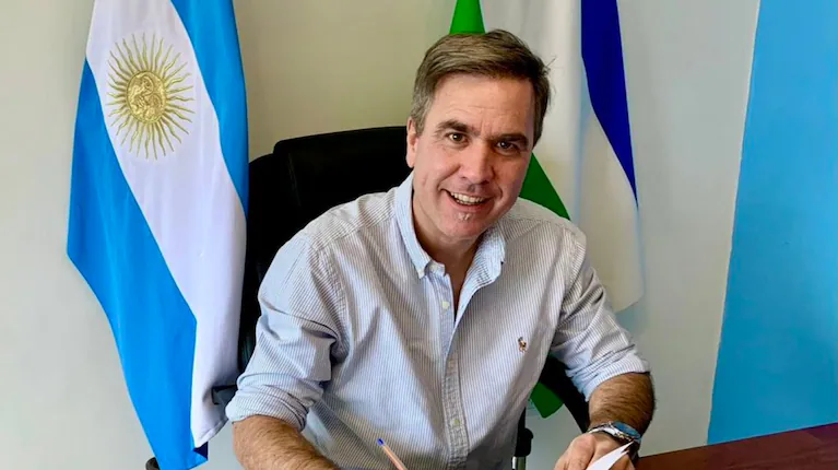 el-intendente-de-el-bolson-bruno-pogliano-anticipo-un-dia-bisagra-en-el-combate-de-los-incendios-foto-twitterbruno-pogliano-EKAME2GHCNFL5GGS6RVVMKZBNU