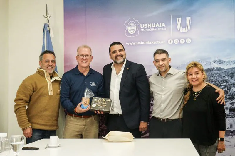 2026010809343455edf6963d5d7ee33334f8e858262046