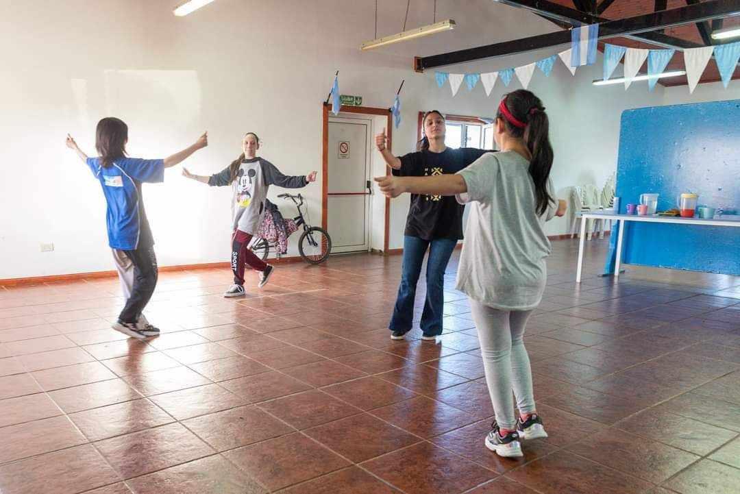 381744814_855719062442374_777429339202203010_n (1)