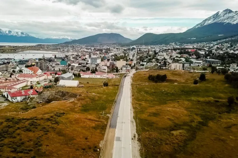 ushuaia-ara-san-juan-910x606