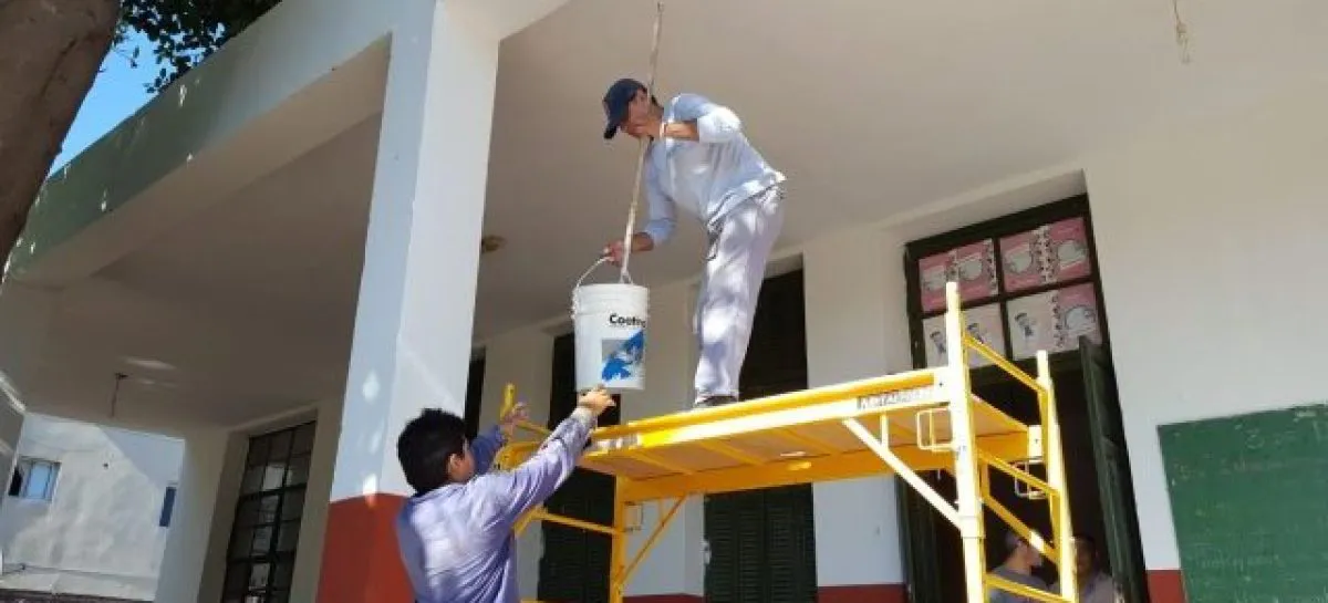 escuelas-trabajos-de-refaccion-e1675949976280-1200x545_c