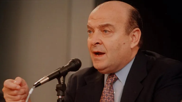 el-presidente-decidio-que-sonia-cavallo-hija-del-economista-deje-de-ser-embajadora-ante-la-oea-tras-las-diferencias-con-su-padre-foto-na-MXMWQ2O76ZDEHFH2ZL2GPPOB3Q