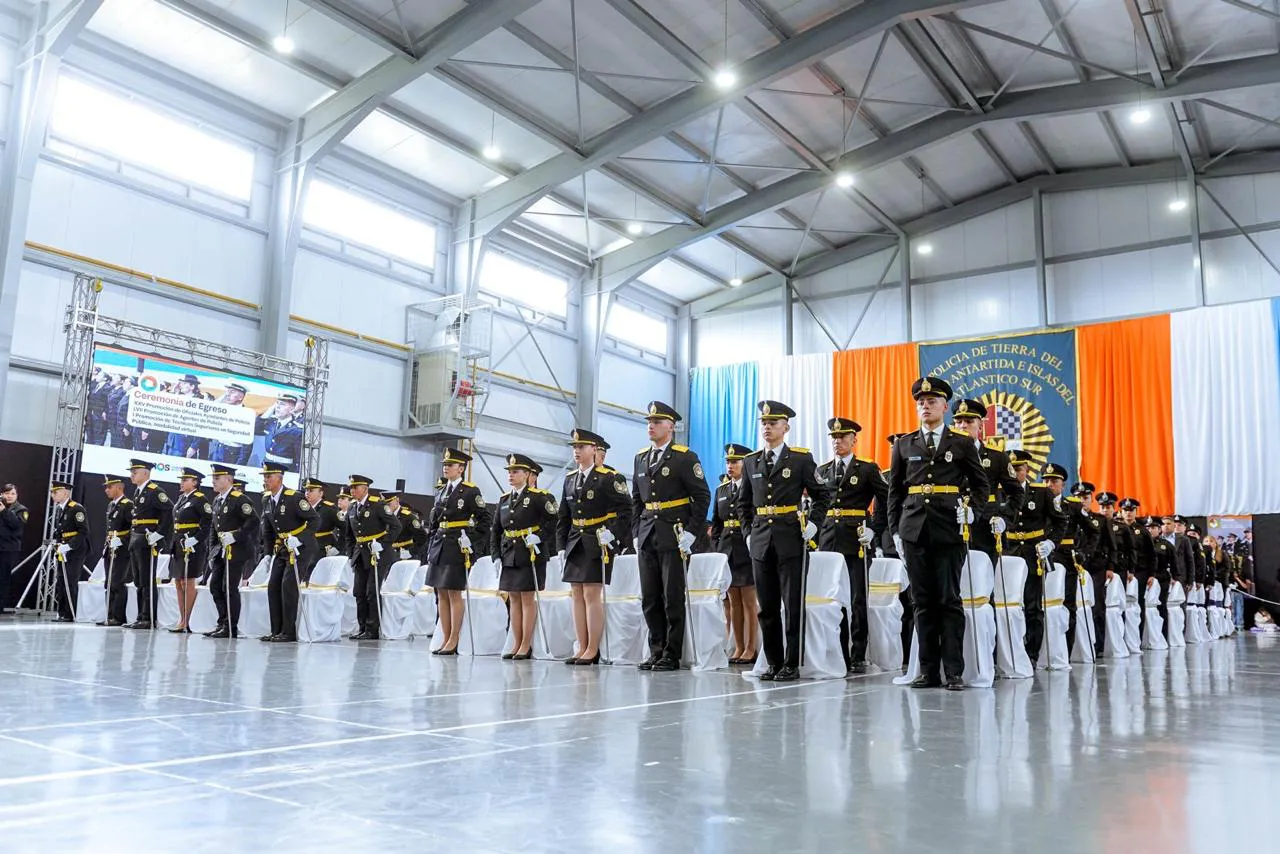 multimedia.normal.89c34df3343ce0d2.RWdyZXNvIFBvbGljw61hIFRpZXJyYSBkZWwgRnVlZ29fbm9ybWFsLndlYnA=